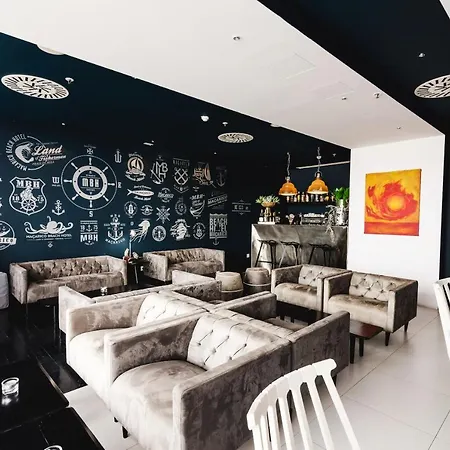 Hotel Macarico Beach